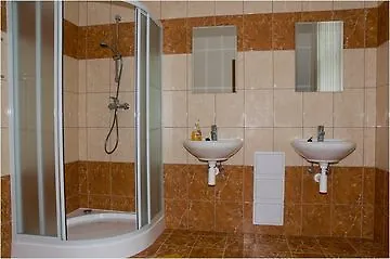 Hyde Park Hostel *